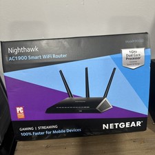 Netgear Nighthawk R7000 AC1900 Smart WiFi Router w/ Power Adapter Bundle picture