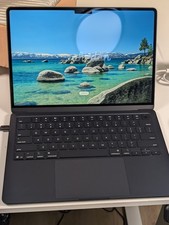 Apple MacBook Air 13.6