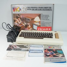 Commodore VIC-20 Computer Original Box Power Supply Manuals Powers On picture