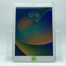 Broken WiFi Only Apple iPad 5th Gen 32GB 16.7.8 MP2G2LL/A Cracked picture