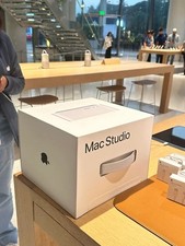 Apple 2026 Mac Studio M5 Max 18-Core CPU 32-Core GPU 36GB 512GB SSD 10GbE picture