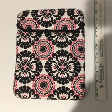 Thirty-One 31 TOTE-A-TABLET Sleeve Case Pink Pop Neoprene picture