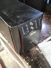 APC Smart-UPS 1000VA/670W USB & Serial 230V Tested Working With New Battery picture