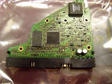 QUANTUM Fireball ST 3240AT  IDE PCB Board 10-111010-01 REV A (Read All) picture