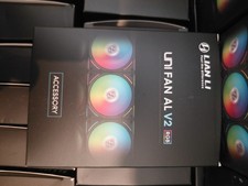 Lian Li UNI Fan SL120 V2 Fan light controller brand new  picture