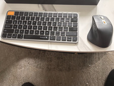 ProtoArc Ergonomic Vertical Wireless Keyboard & Mouse Bundle QWERTY picture