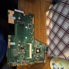 Laptop Motherboard Green Circuit Board Replacement Part for Repair or Upgrade picture
