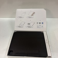 ESR Magnetic Keyboard Case - iPad Pro 11 (2024) picture