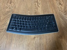 Microsoft Bluetooth Mobile Keyboard 6000 Model 1390 Black Comfort Curve Used picture