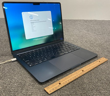 Apple MacBook Air A2681 MLY43LL/A* 2022 13.6
