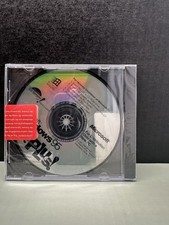 SEALED Microsoft Windows 95 And Microsoft Plus Includes Authenticity Cert picture