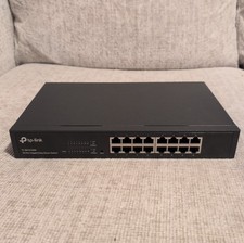 TP-Link TL-SG1016DE 16-Port Gigabit Easy Smart Managed Ethernet Switch picture