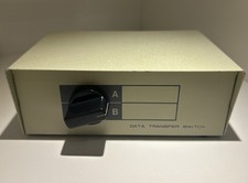 Vintage VGA Data Transfer Switch A/B. 2 Position Video Switch. No Power Needed picture