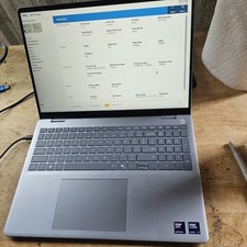 Dell 16 Plus DB16250 16 Silver FHD 3.3 GHz Ultra 9 288V 32GB 1TB SSD Ob A picture