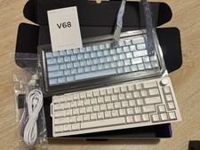mechanical gaming computer color ful keyboard typec connection  picture