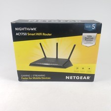 Netgear NightHawk AC1750 Smart Wifi Router R6700-100NAS picture