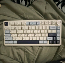Mechanical Compact Keyboard w/ Knob, White/Gray/Black, QWERTY English picture