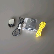 NETGEAR Universal WiFi Internet Adapter WNCE2001-100NAS Smart TV Blu-Ray picture