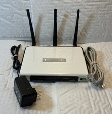 TP-Link TL-WR1043ND  300 Mbps 4-Port Gigabit Wireless N Router *USED WORKING* picture