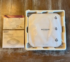 NETGEAR Business AX3600 (WAX620-100NAS) Cloud Managed Wireless Access Point picture