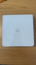 Ubiquiti Networks U6-IW-US Enterprise In-Wall Wireless Access Point with box picture