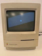 Vintage Apple Macintosh Classic Computer M0420 - *POWERS ON* picture