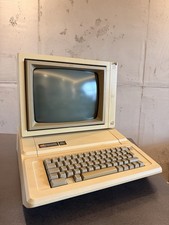 Apple IIe Home Computer 1983 Vintage & Duodisk Dual Floppy Drive & Monitor picture