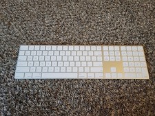 Apple Magic Keyboard with Numeric Keypad Silver MQ052LL/A Wireless A1843 Open picture