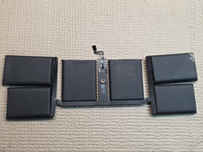 Apple MacBook Pro A2442 14