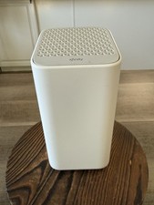 Comcast Xfinity ~ XB7-T Modem ~ WiFi Router ~ *NO CORDS* ~ Tested ~ EUC picture