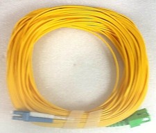 Amphenol Sm Dx Ofnr 2mm, 25m; SC/APC-LC/UPC; Part 94299B4E-5D225 picture