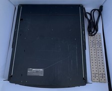 IOGEAR GCL 1800 Rackmount LCD picture