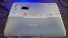 Epson PowerLite 95 LCD Projector H383A  291 Lamp Hours picture
