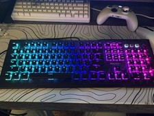 ROCCAT Vulcan 121 AIMO RGB Mechanical Gaming Keyboard - Black picture