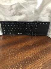 iclever IC-BK08 Tri-folding Wireless Keyboard with Touchpad picture