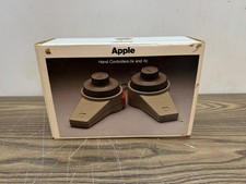 VINTAGE APPLE HAND CONTROLLERS A2M2001 IIE IIC WITH BOX AND MANUAL picture