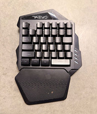 7KEYS G60 Wireless One-Handed Gaming Keypad USB-C Built-In Battery Black picture