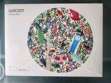 Wacom Intuos Pro Medium PTH-660 Bluetooth Graphics Drawing Tablet - No Pen picture