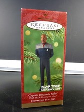 2001 Hallmark Ornament Star Trek Deep Space Nine 