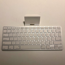 Apple iPad Keyboard Dock A1359 MC533LL/A 30-Pin Keyboard Stand OEM picture