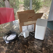 Comcast Xfinity XB7-T GIGABIT Modem WiFi Router With Power Cord And Other Cord picture