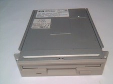 HP D2035-60132 1.44MB INTERNAL FLOPPY DRIVE SONY MPF920-F beige faceplate picture