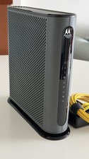 Motorola MG8702 - Modem Router - DOCSIS 3.1 AC3200 - Dual-Band Gigabit - 4-Port picture