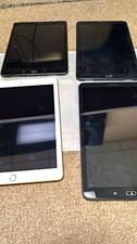 Lot of 4 Tablets Apple iPad & Samsung Galaxy Tablets - Power On picture