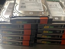 005050550 EMC VNX 1TB 7.2K 6Gbps 2.5in SAS LABELED AS 005-050550 AND 005051644 picture