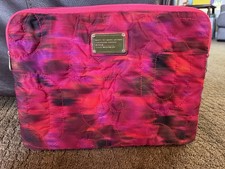 MARC BY MARC JACOBS QUILTED PADDED LAPTOP TABLET SLEEVE CASE BAG ZIPPED picture