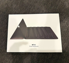 Apple iPad Smart Keyboard Folio Case, Black, Integrated Stand picture