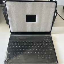 New. Chesona Branded. iPad Keyboard 9th Gen picture