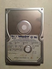 Maxtor ide 1.08gb  3.5 inch hda01a, pcba02b, unique 01a, g,t,b,b 48, date 06-04 picture