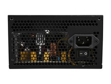 Thermaltake Smart Series 700W SLI / CrossFire Ready Continuous Power ATX12V V2.3 picture
